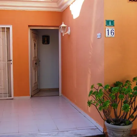 La Medina16 *